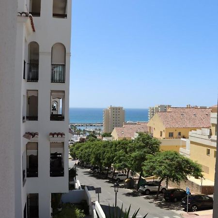 Port View - Reina Sofia Lägenhet Estepona Exteriör bild